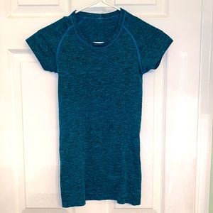 Lululemon 🦋 Teal swiftly size 2